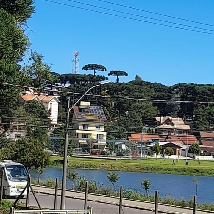 Casa Ampla Com Lareira E Churrasqueira Canela Eksteriør billede